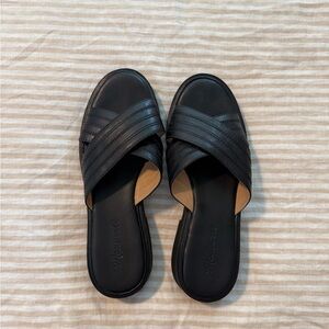 Madewell Black Cross-Strap Sandals